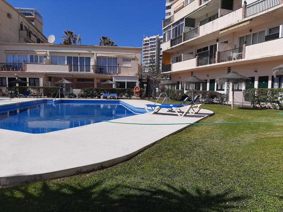Apartamento Jazmin Playamar 1ª Linea De Playa Apartment Torremolinos Luaran gambar